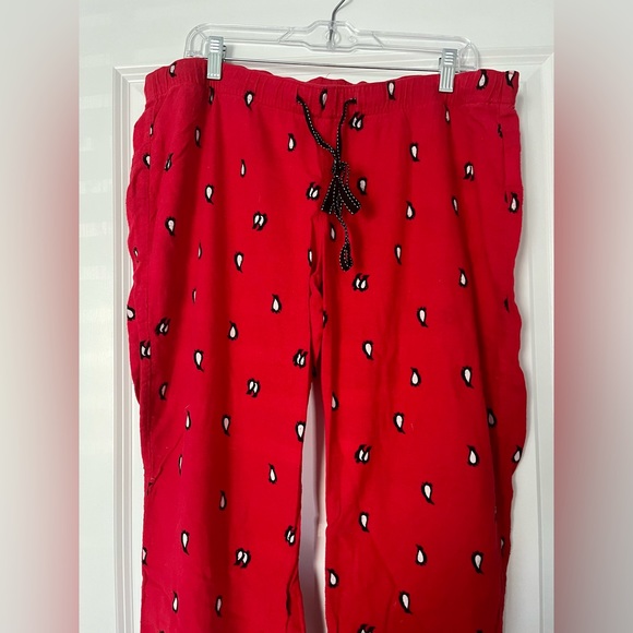 Old Navy Penguin Pajama Pants (L) 💤 - Picture 2 of 3